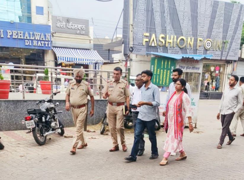 बाल भिक्षावृत्ति रोकथाम हेतु जिला टास्क फोर्स द्वारा की गई जाँच
